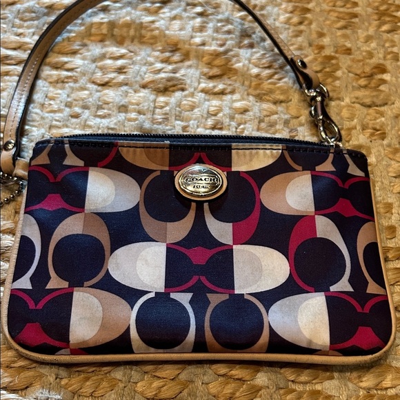 Coach Signature Pattern Wristlet in Pink and Brown - Picture 2 of 12